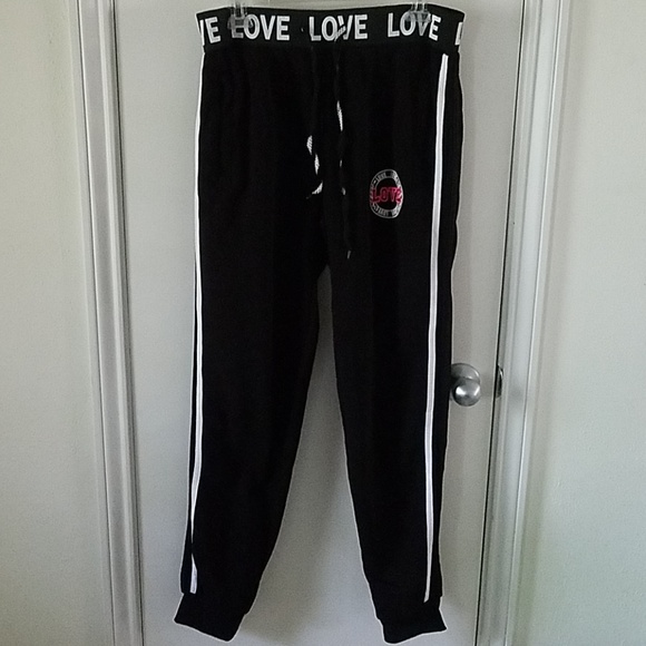 NWT Jogging Suit - Picture 2 of 8